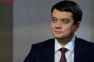 Разумков узяв відпустку на один день