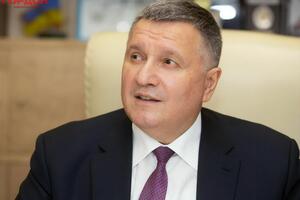 Аваков (на фото) рассказал, что записку Януковича он отправил в прокуратуру для расследования