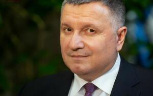 Аваков: Мы оказались в мире, в котором вроде как война, а в то же время и демократия, либеральная к врагу