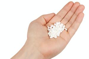 Двух школьниц госпитализировали из-за отравления таблетками