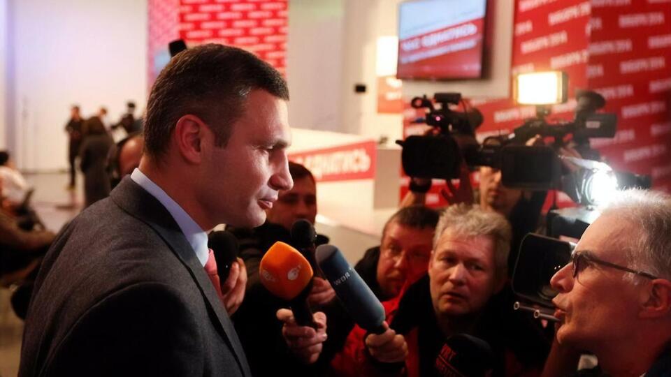В партии напомнили, что последовательно отстаивали и отстаивают принципы персонального голосования с 2012 года