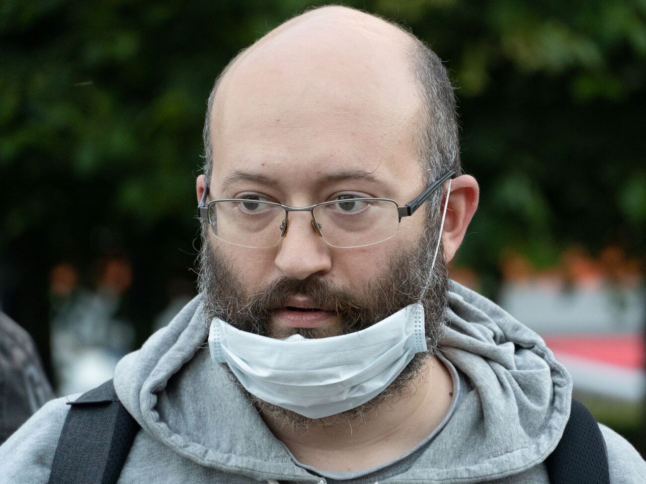 Суд визнав Азара винним у двох справах