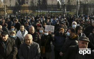 Протестувальники вимагають відставки Пашиняна