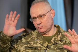 Хомчак: Я служил, я ставил перед собой какие-то другие цели. Для меня было главное не создать семью