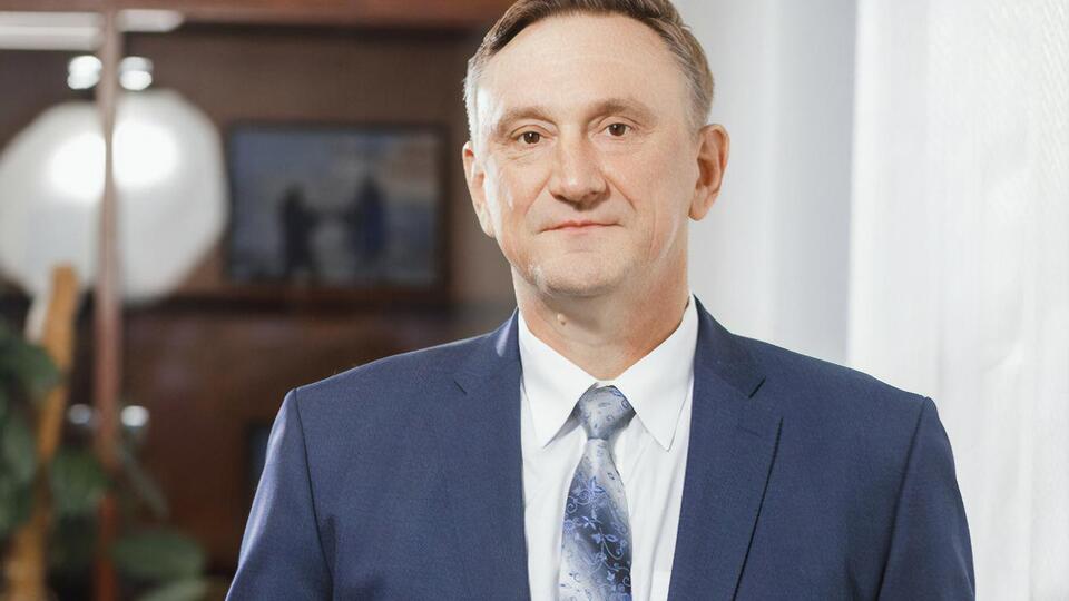 Якщо ЦВК визнає результати, 50-річний Андрій Аксьонов стане народним депутатом Верховної Ради