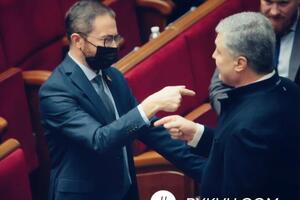 Нардепи від "Слуги народу" заступилися за Зеленського під час виступу Порошенка