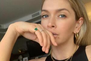 Брежнева: Счастливая мама 20-летней дочери