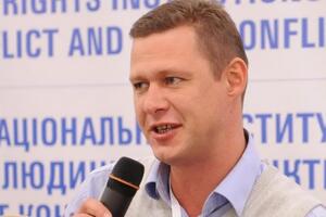 Михаил Чаплыга: В Укртрансбезопасности настолько увлеклись этим благодатным процессом "обилечивания" фур, что совершенно выпустили из виду безопасность пассажиров