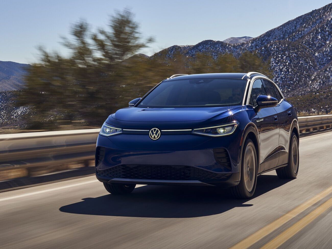 С помощью первоапрельской шутки компания решила рекламировать свои электромобили