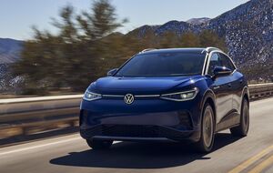 С помощью первоапрельской шутки компания решила рекламировать свои электромобили