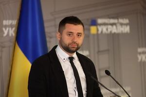 Арахамия: В Украине нет комендантского часа и правового режима чрезвычайного положения