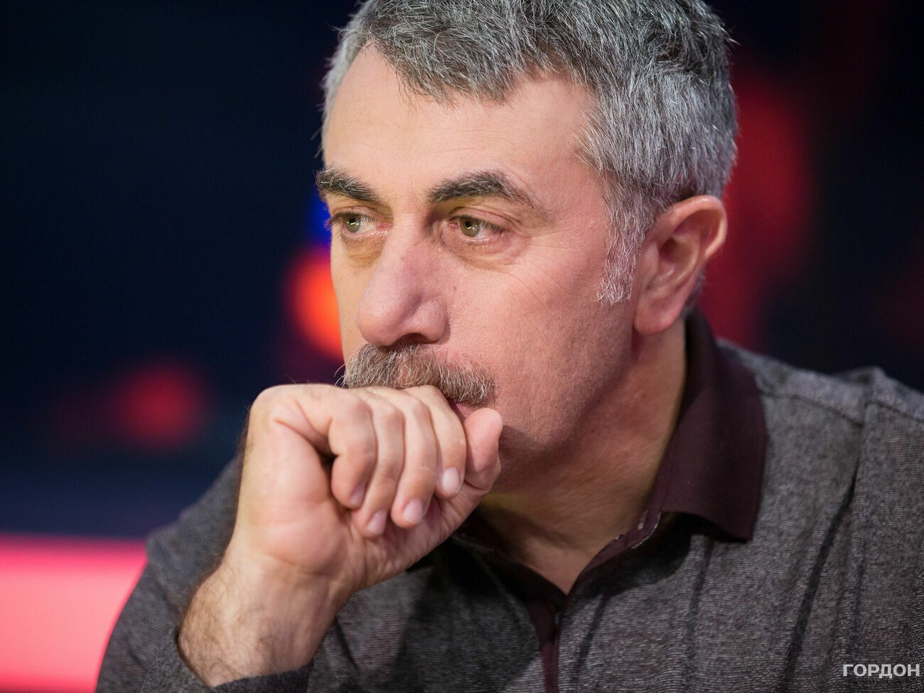 Комаровский: Вы думаете, что люди прямо сейчас больше полюбят мову? Прямо вот разбежались они