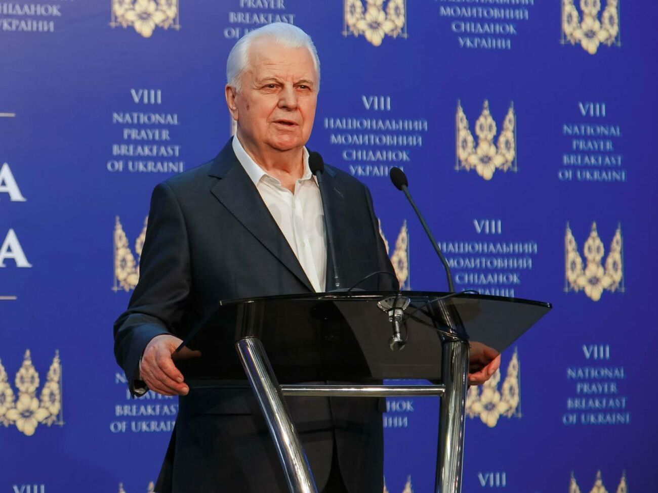 Кравчук зазначив, що РФ треба змусити