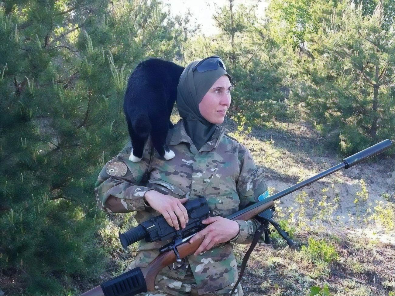 Окуева погибла&nbsp;30 октября 2017 года у поселка Глеваха под Киевом в результате обстрела автомобиля