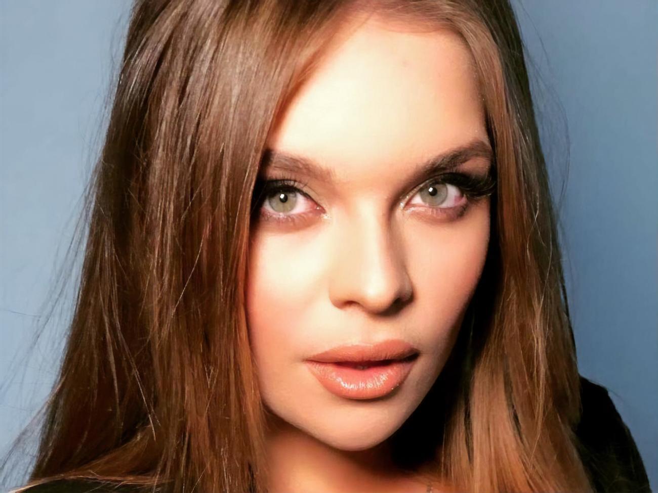 Иващенко&nbsp;является победительницей шоу "Голос. Діти" и проекта&nbsp; "Х-Фактор"