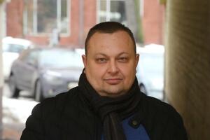 По словам Антиповича, украинцы ожидают появления других "новых политиков"