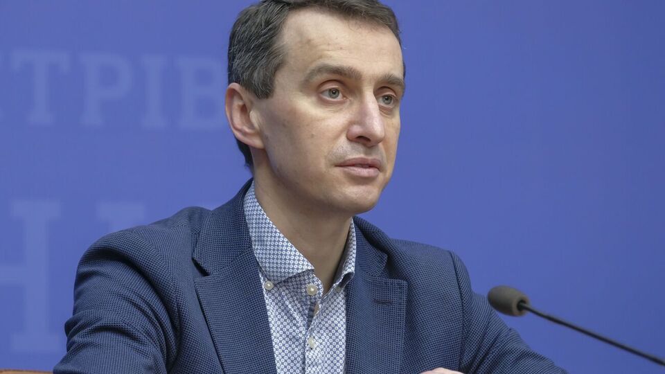 Алгоритм внеочередной вакцинации от COVID-19 публичных и общественных деятелей будет представлен 5 марта, заявил Ляшко