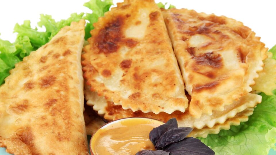 Ярославский: Чебурек готов, когда начинает "надуваться", – это внутри закипела начинка