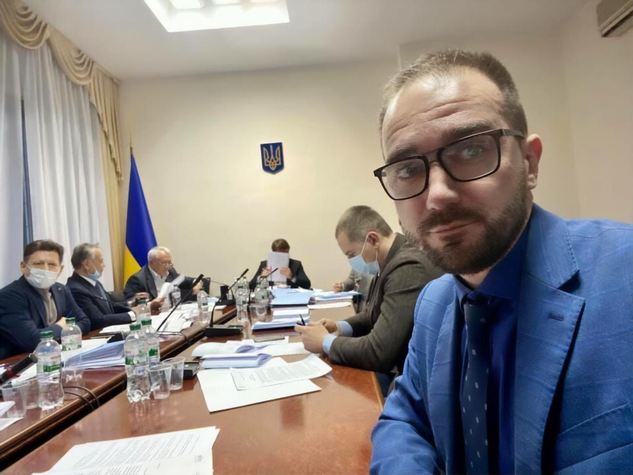 Юрченко отрицал обвинения и называл себя борцом за справедливость