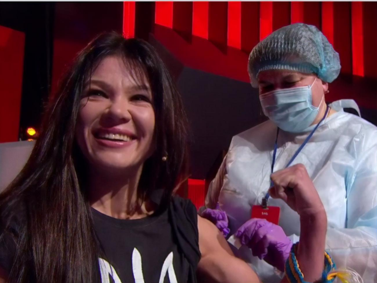 Руслана пообещала информировать о своем состоянии после вакцинации