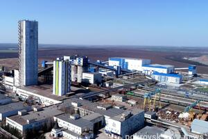 Шахтоуправління "Покровське" виробляє високоякісне вугілля марки К, яке застосовують для виробництва металургійного коксу