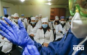 Прививки от коронавируса во Львове получили 420 медиков