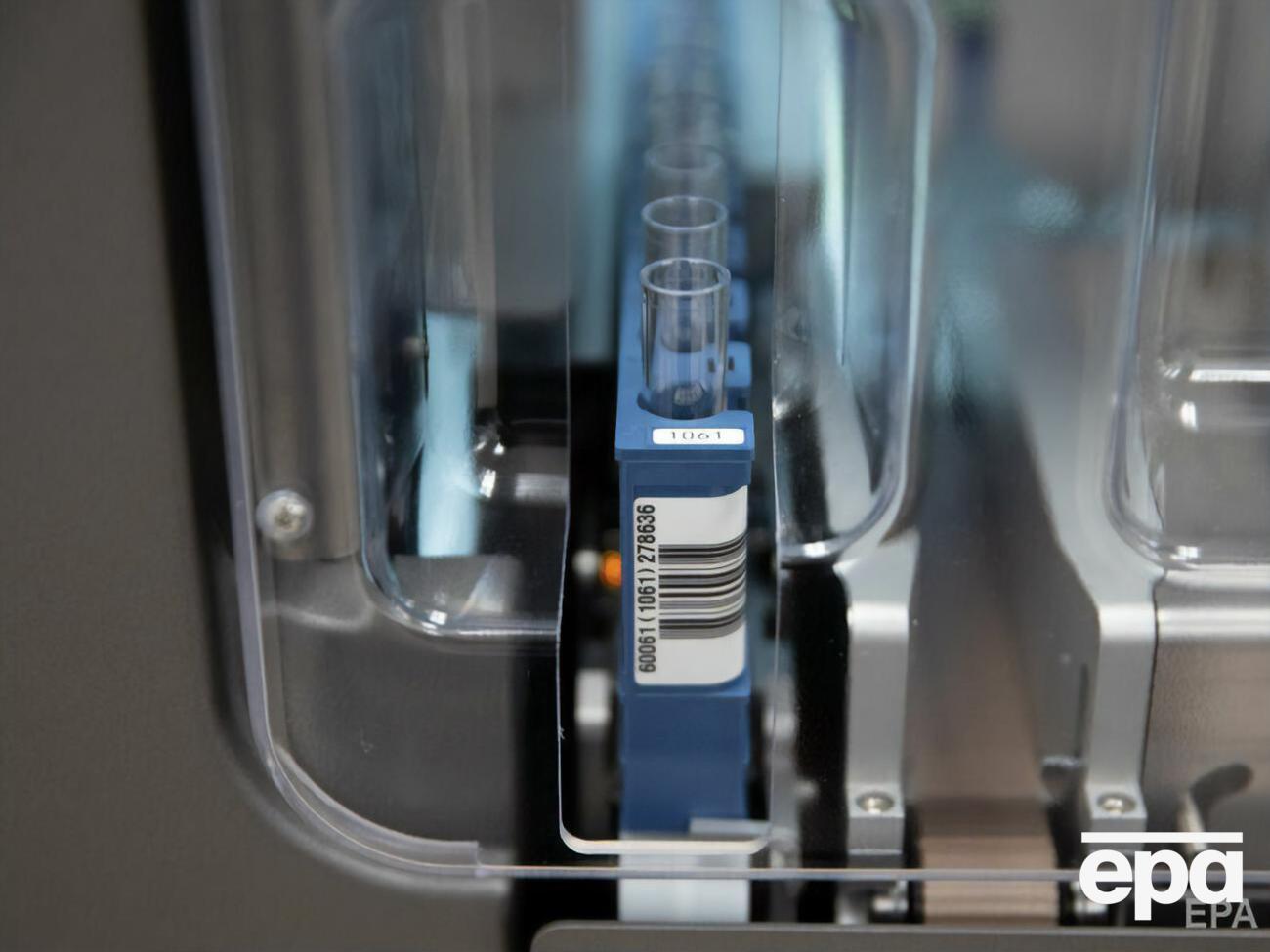 Медики будут собирать образцы анальных мазков у прибывающих в Пекин на 14-й и 21-й день