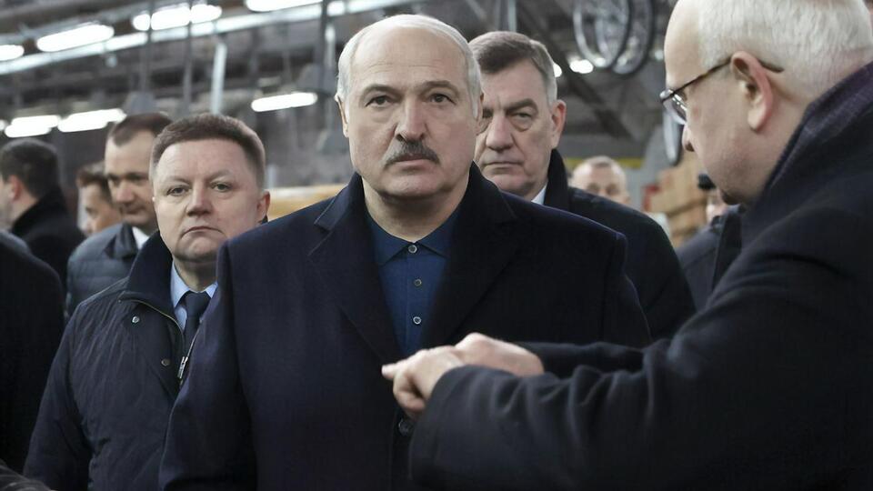 Лукашенко: Усе роблять для того, щоб зламати країну