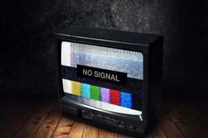 Три телеканали заблокували рішенням РНБО на початку лютого, але вони продовжували мовлення в YouTube