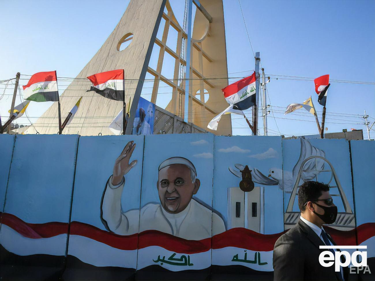 Папа римский находится в Ираке с четырехдневным визитом