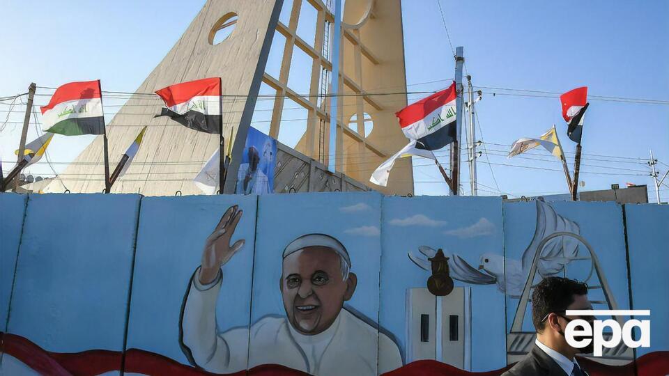 Папа римский находится в Ираке с четырехдневным визитом