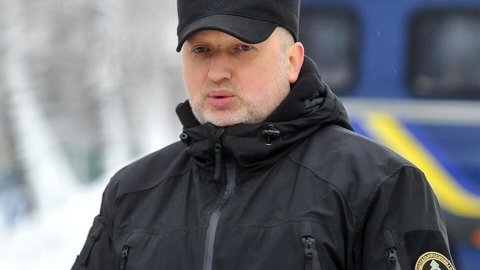 Турчинов: Армія фактично була не здатна захищати свою країну