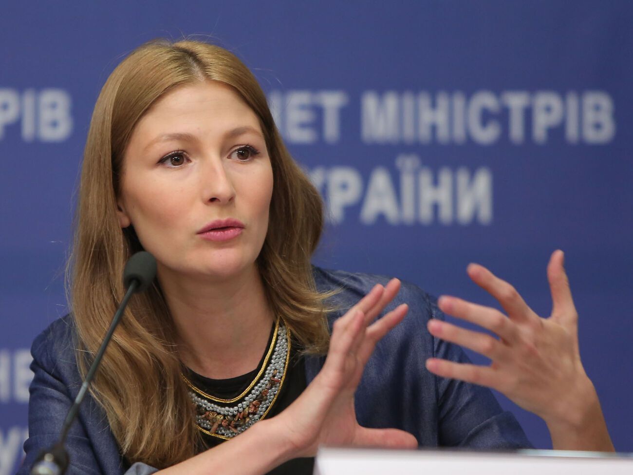 Джапарова навела приклади з історії