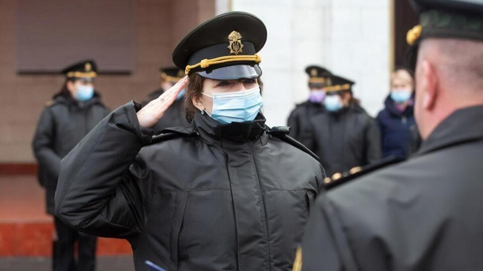 Более 360 женщин в Нацгвардии занимают руководящие должности