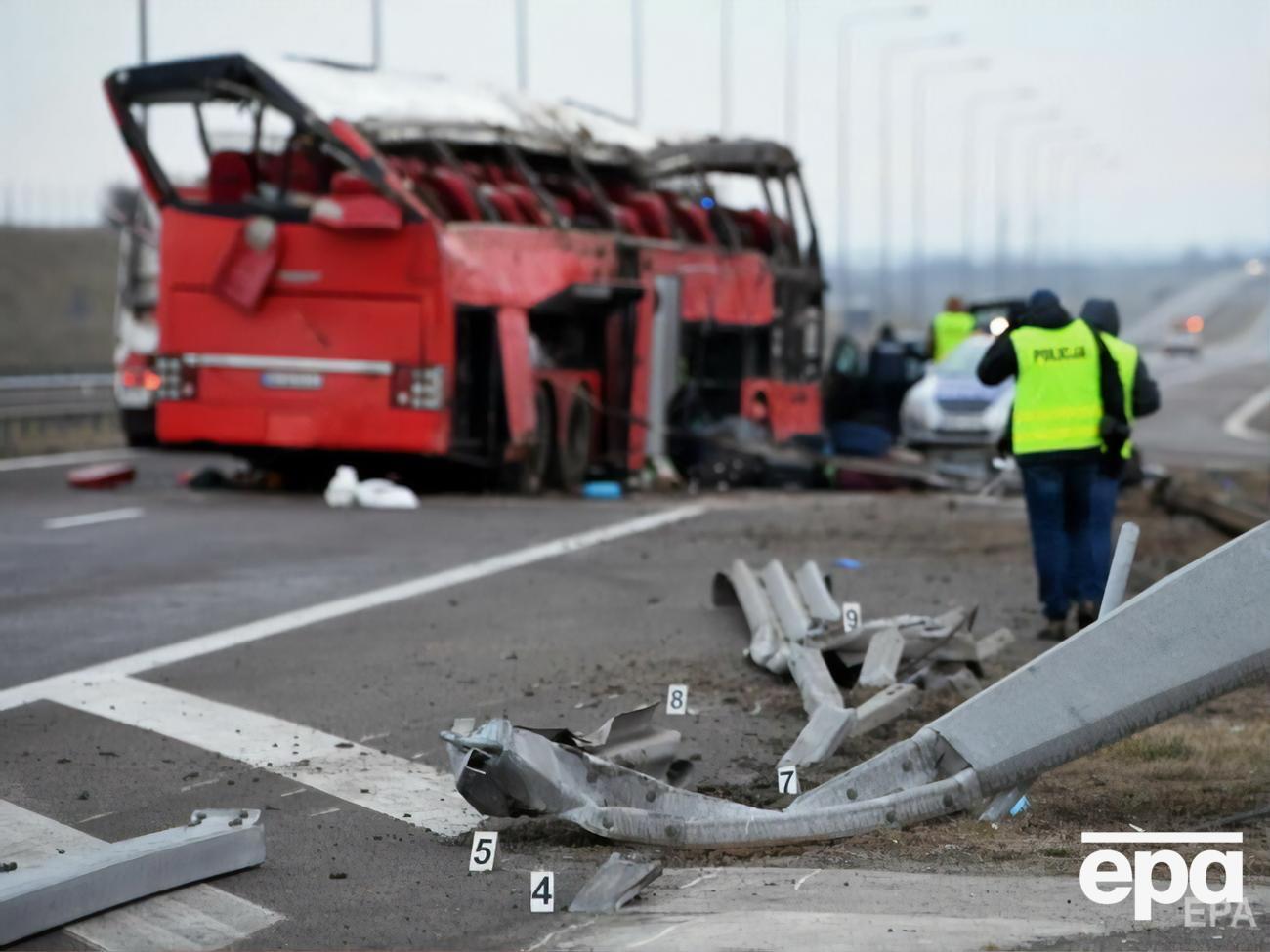 Автобус "Познань&nbsp;&ndash; Херсон" с 57 украинцами попал в ДТП в Польше