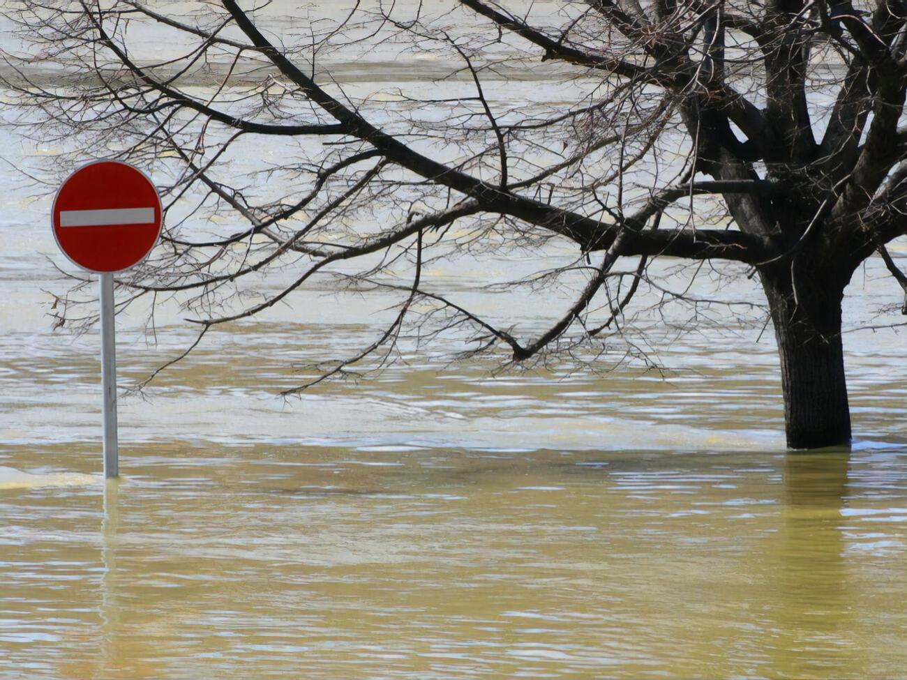 Из-за угрозы подтопления объявлен "желтый" уровень опасности