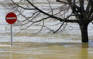 Из-за угрозы подтопления объявлен "желтый" уровень опасности