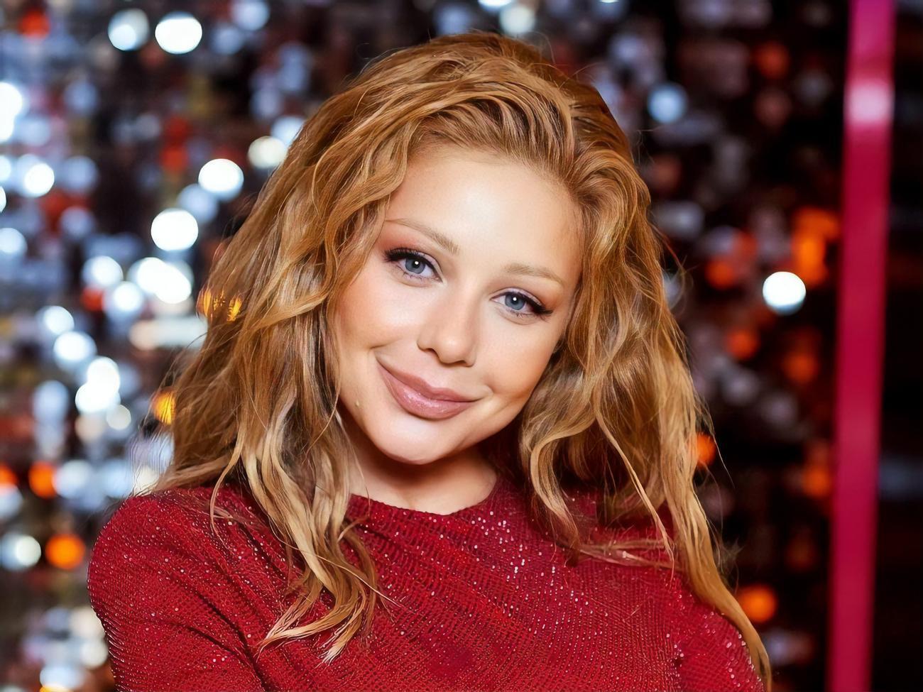 Тина Кароль ведет шоу "Липсинк Батл"