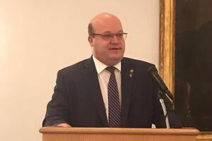 Україні треба підготувати рішення про розрив дипвідносин із РФ, зазначив Чалий