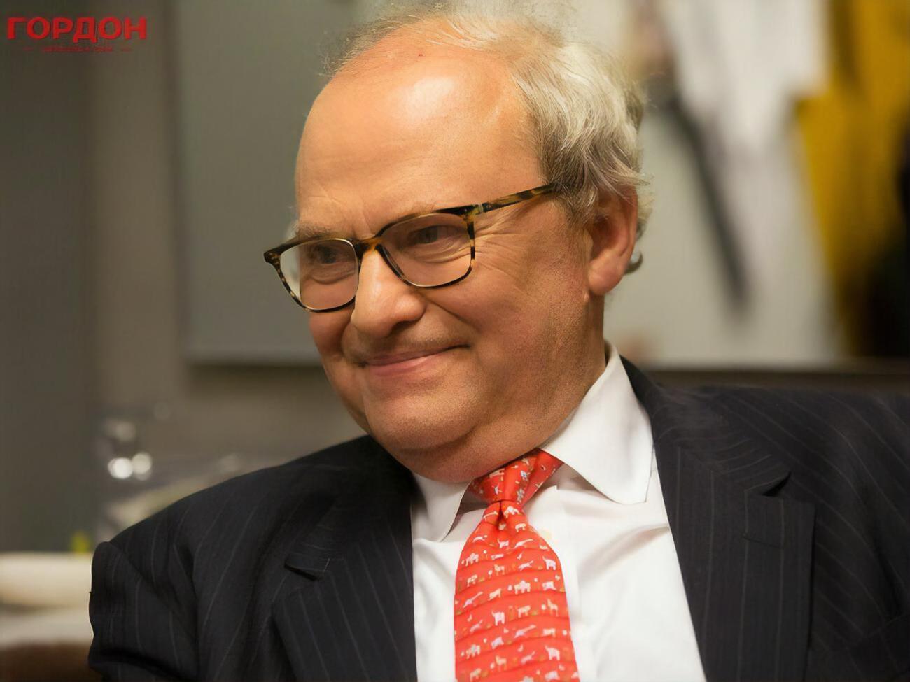 Аслунд о Мендель: Эта молодая девушка получила высокую должность. И, оказывается, не очень грамотно знает, как выполнять такую работу