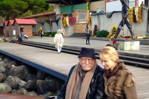 Джигарханян и Цымбалюк-Романовская поженились в 2016 году, а спустя полтора года развелись