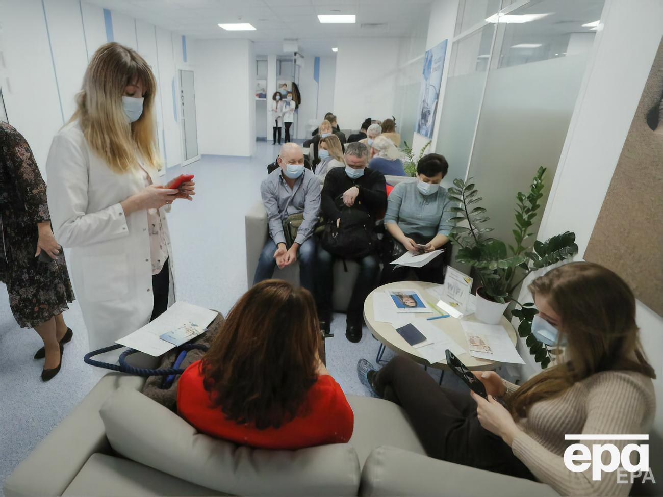 Протягом минулої доби в Івано-Франківській області зафіксували 433 нові випадки коронавірусу