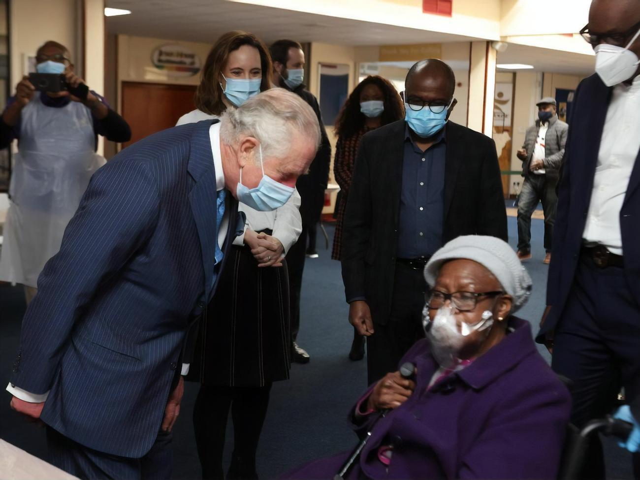 Принц Чарльз уперше з'явився на публіці після інтерв'ю принца Гаррі Вінфрі