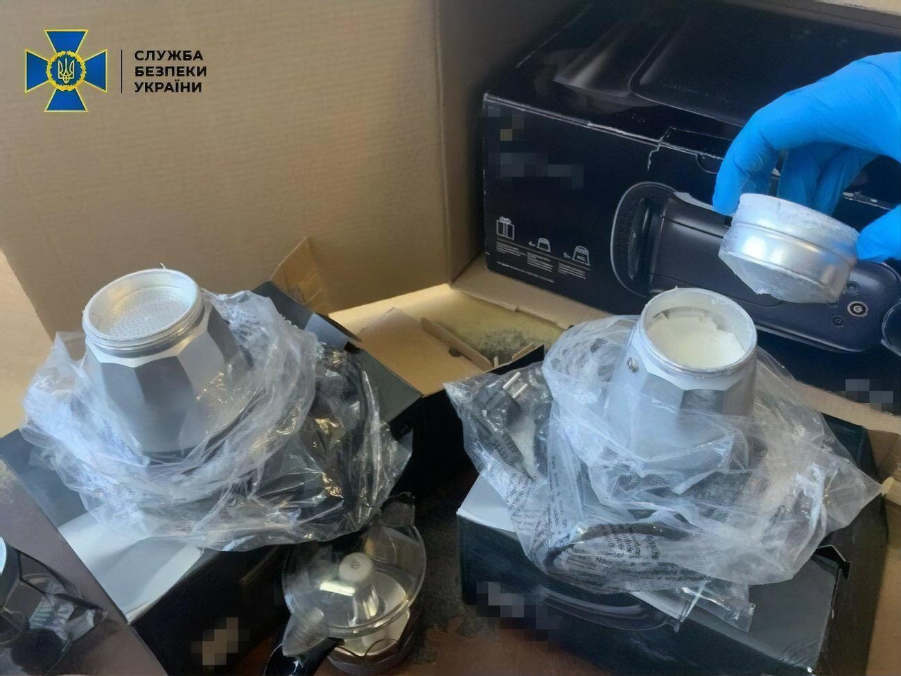 Наркотики скрывали&nbsp;внутри бытового устройства