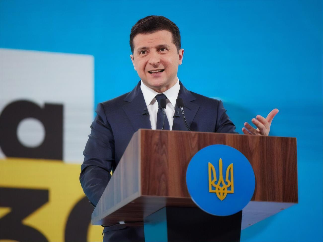 Зеленський: Інформаційна війна – це страх, паніка, агресія, які множаться з кожним лайком і репостом, із кожним дзвінком, смс