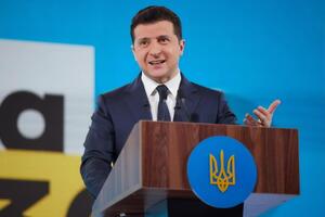 Зеленский: Информационная война – это страх, паника, агрессия, которые множатся с каждым лайком и репостом, с каждым звонком, смс