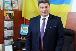 Черніков родом зі Слов'янська Донецької області