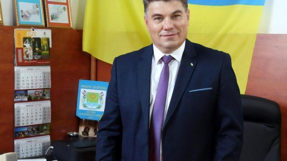 Черніков родом зі Слов'янська Донецької області