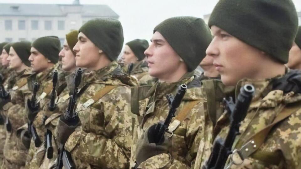 В армію планують призвати понад 14 тис. новобранців