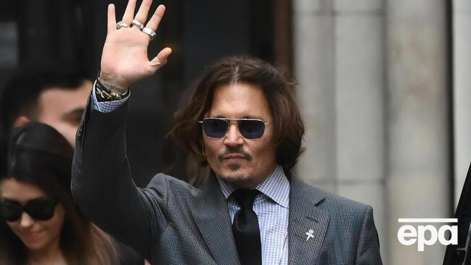 Депп уже несколько месяцев берет уроки украинского языка по видеосвязи